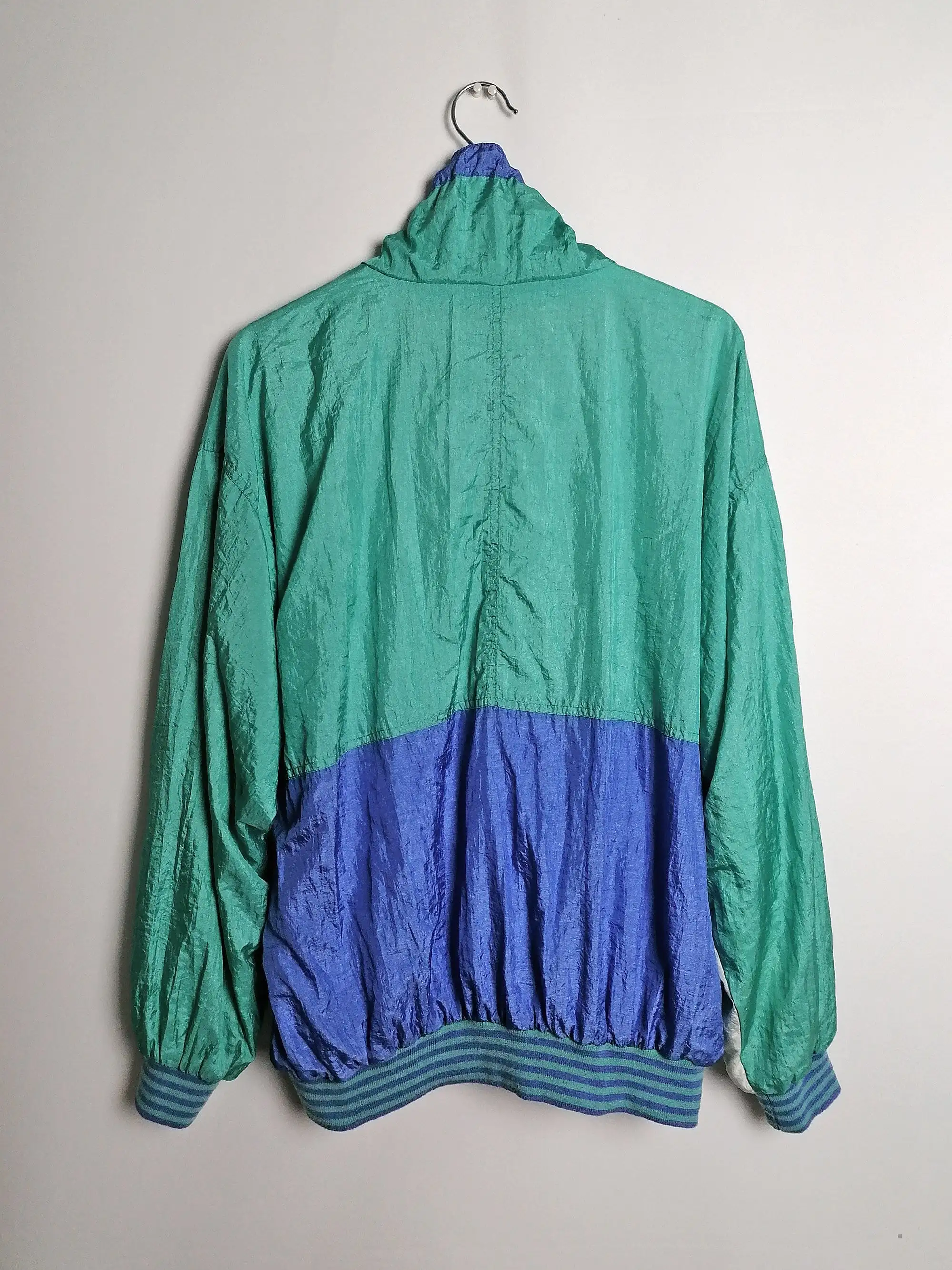 90's SPORTLINE Unisex Oversized Retro Windbreaker Track Jacket - size M-L