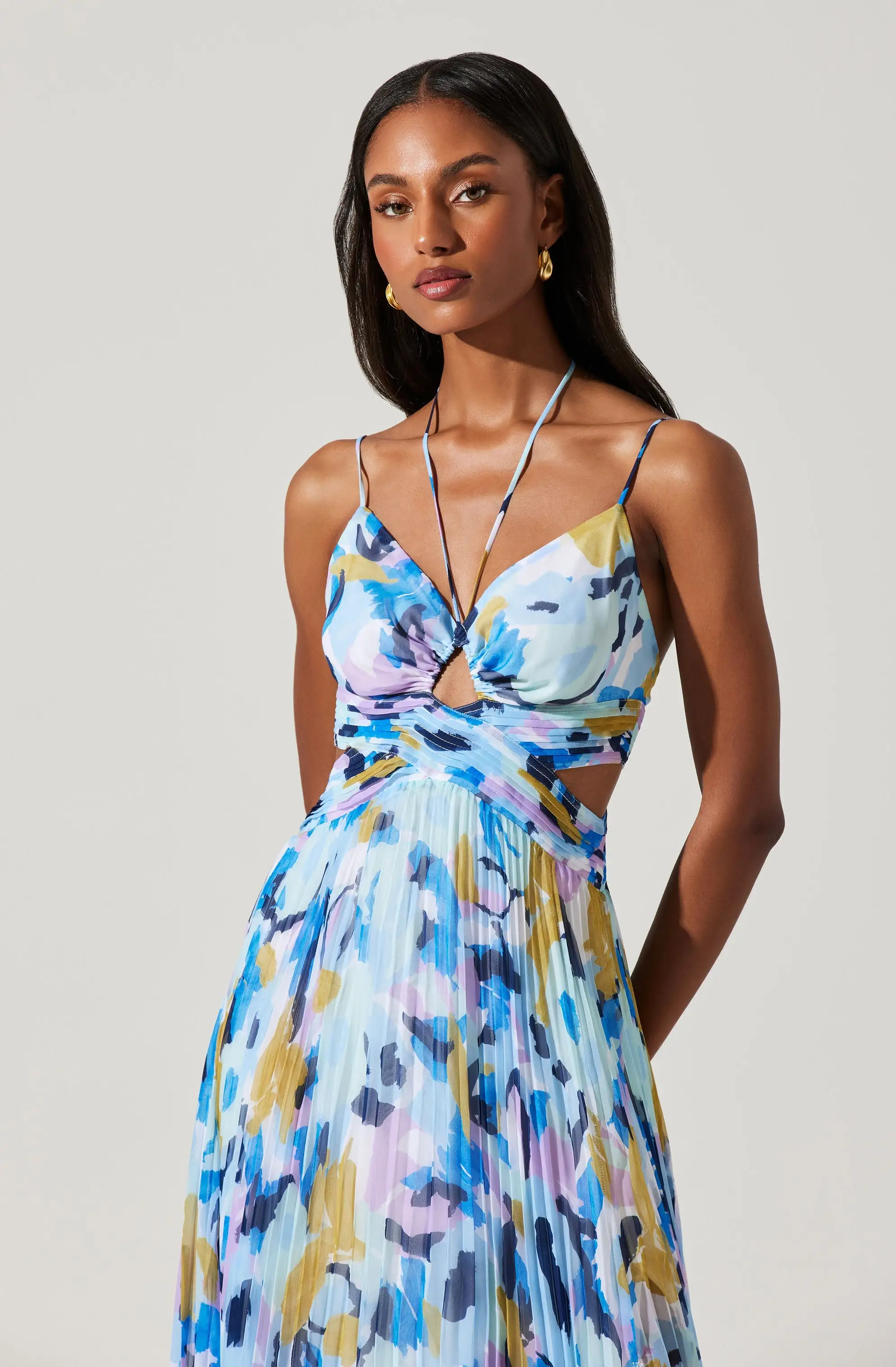 Aquata Floral Pleated Maxi Dress