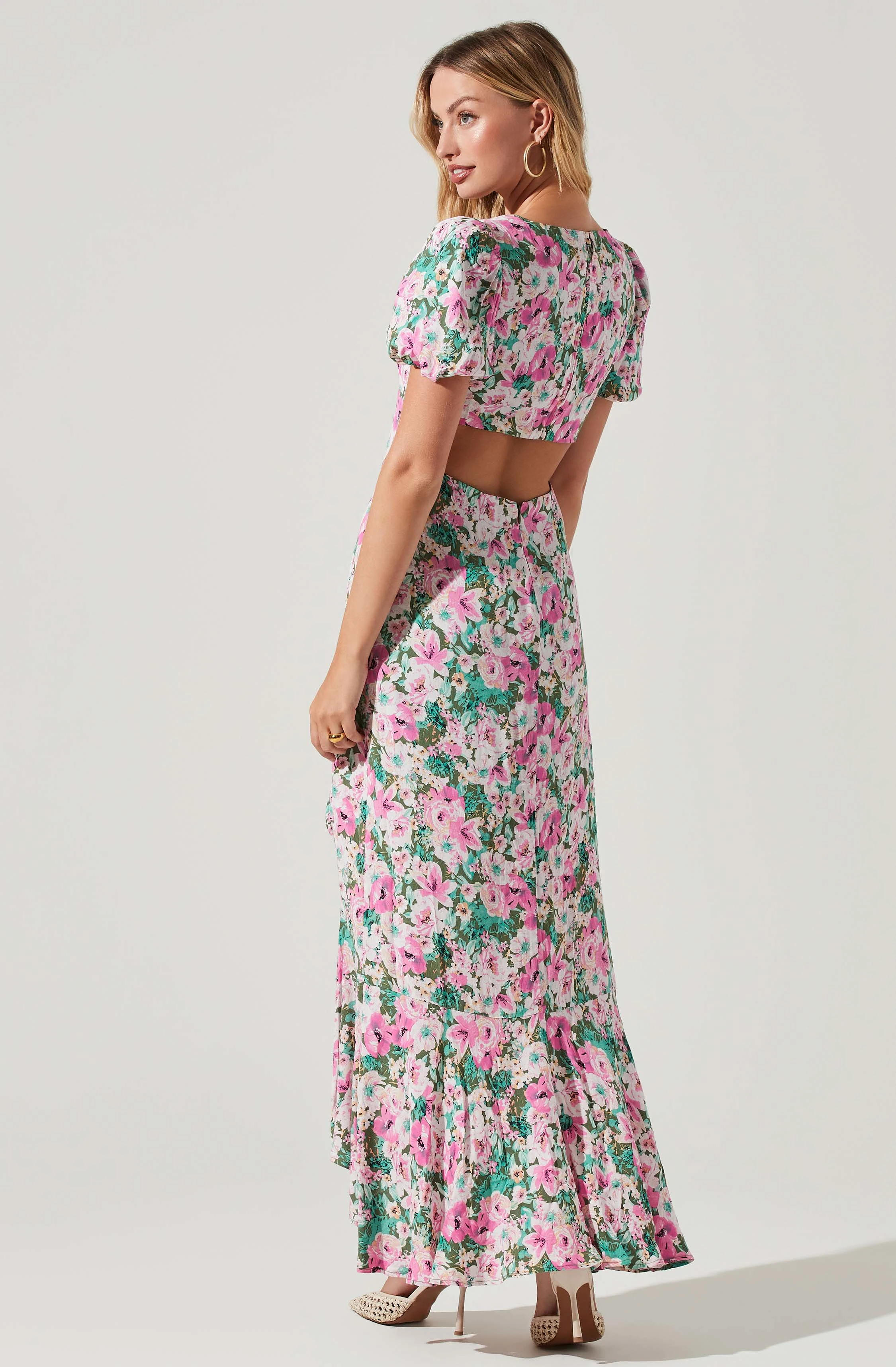 Dayanara Floral Puff Sleeve Midi Dress