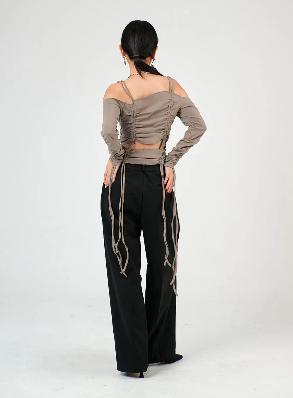 High-Waist Tailored Pants IJ403