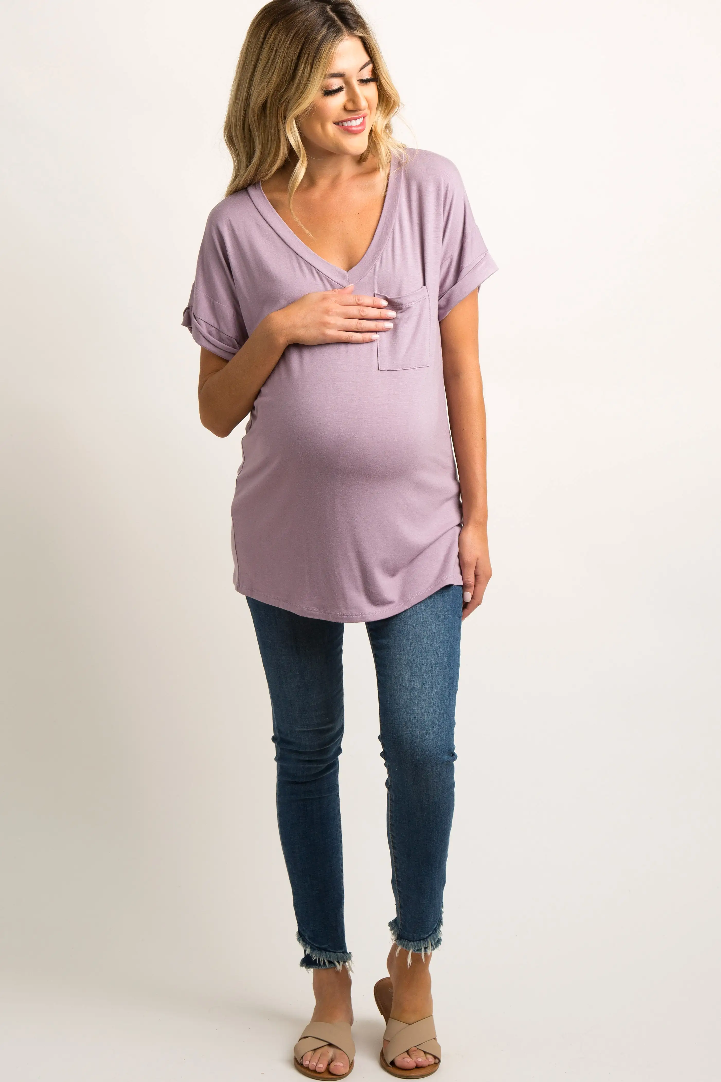 Lavender Basic V-Neck Pocket Maternity Top