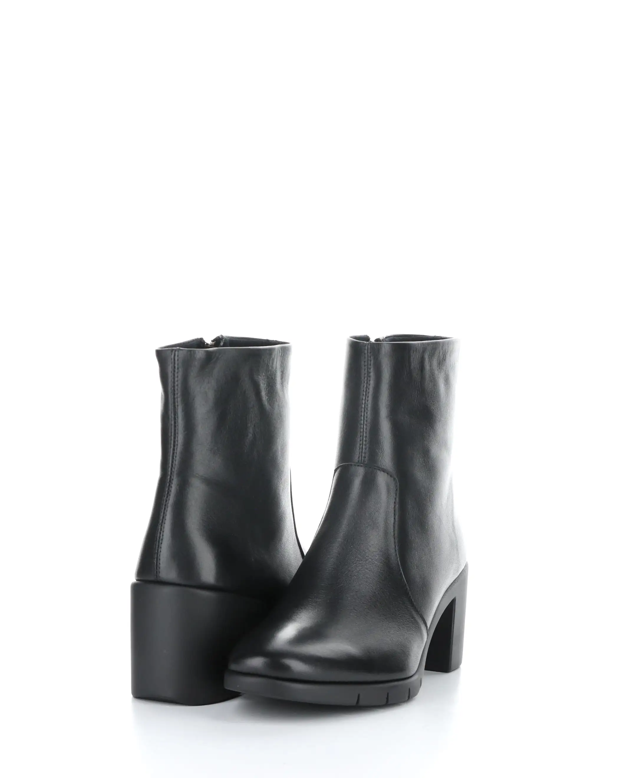 LIVE WELL BLACK Round Toe Boots