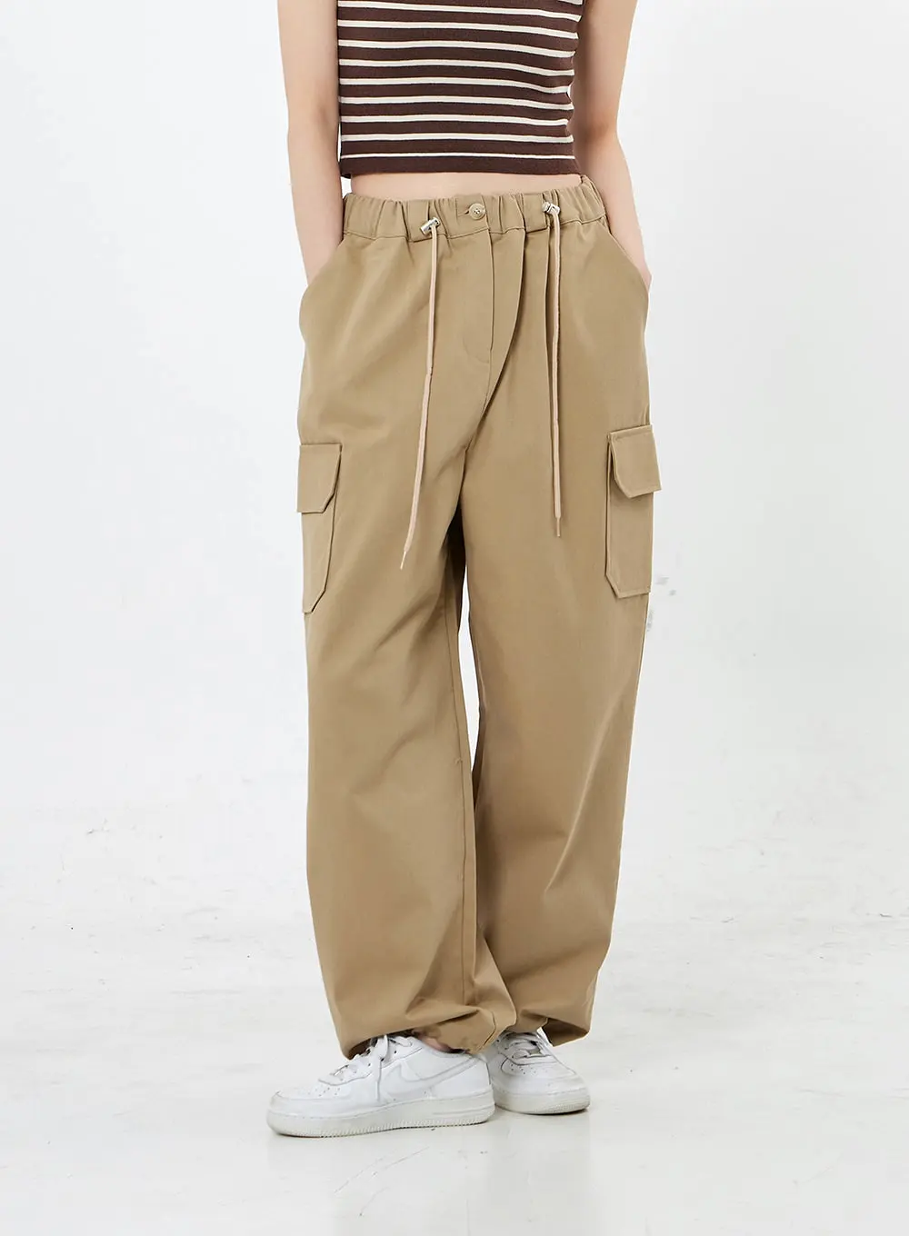 String Wide Cargo Pants OO17