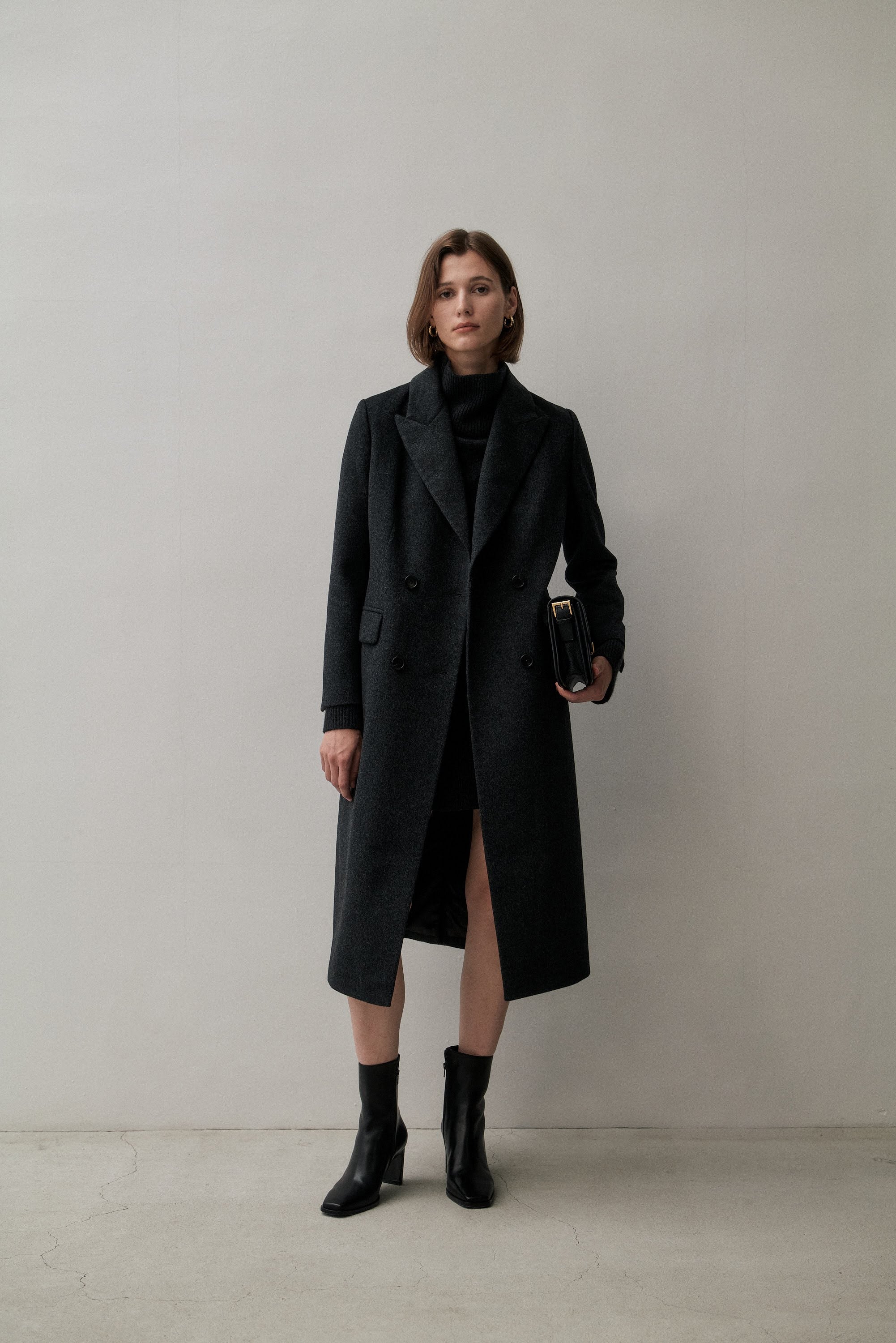 THE NEW YORK COAT- CHARCOAL