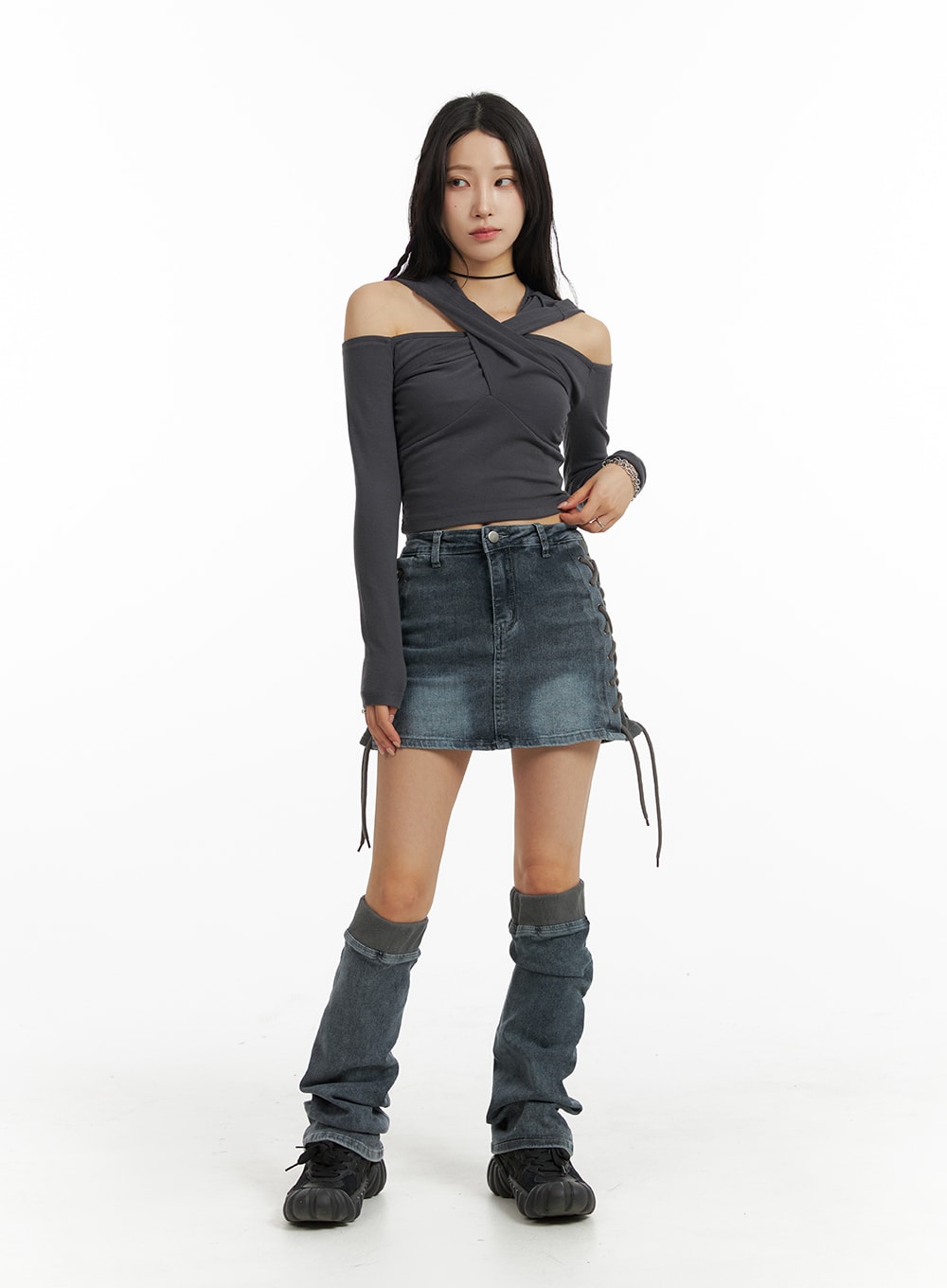 Twist Neck Hooded Crop Top IM405